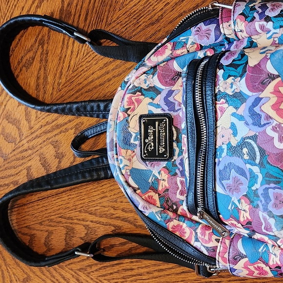 Loungefly Alice In Wonderland Mini Backpack - Picture 3 of 7